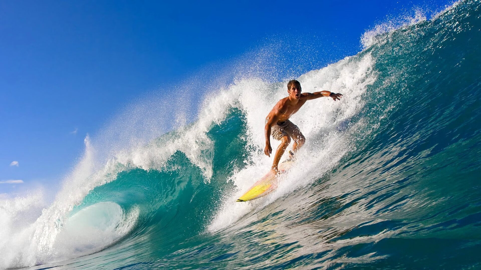 德甲快节奏冲击：攻不破的防线终将崩碎，德甲打法